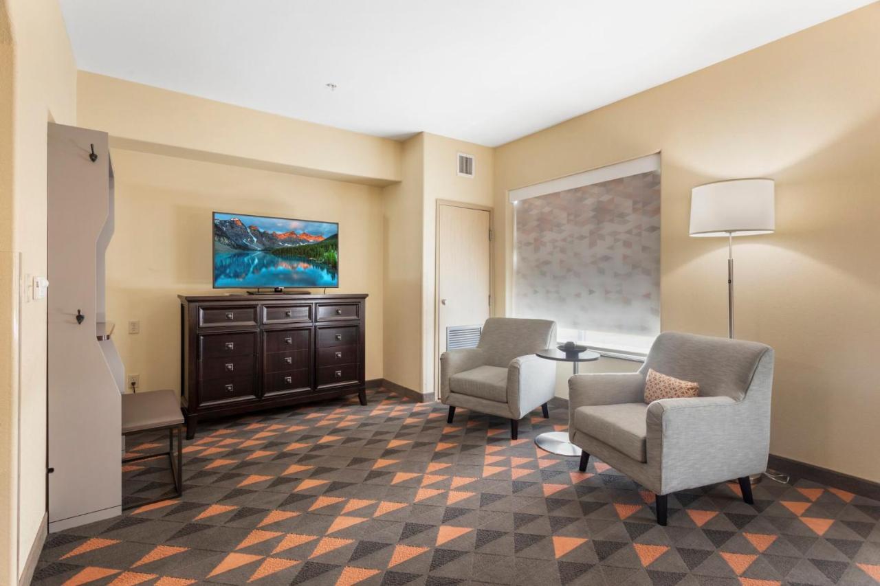 Holiday Inn Hotel & Suites Waco Northwest By Ihg Bellmead Buitenkant foto