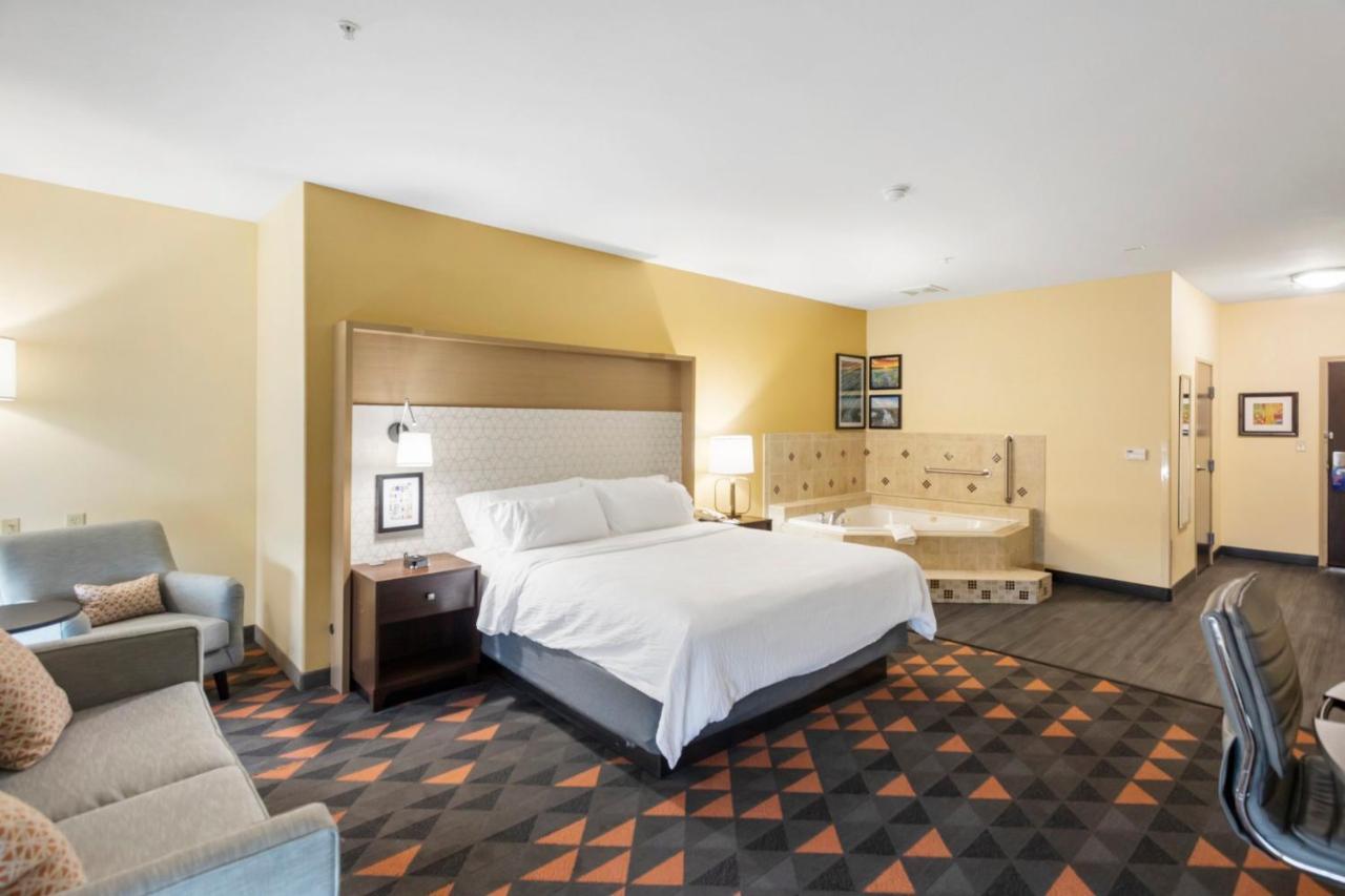 Holiday Inn Hotel & Suites Waco Northwest By Ihg Bellmead Buitenkant foto