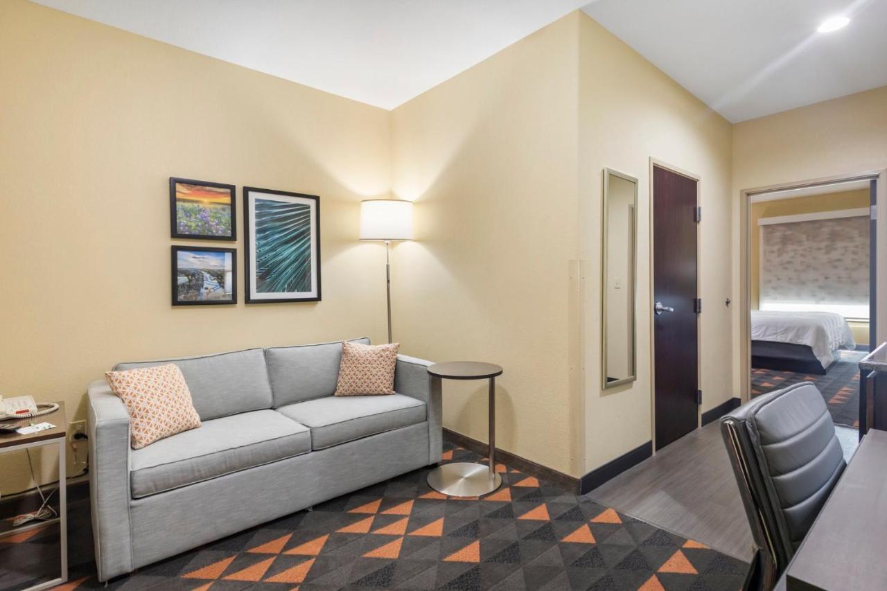 Holiday Inn Hotel & Suites Waco Northwest By Ihg Bellmead Buitenkant foto